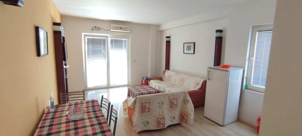 Apartments Vela - Pestani, אוהריד מראה חיצוני תמונה