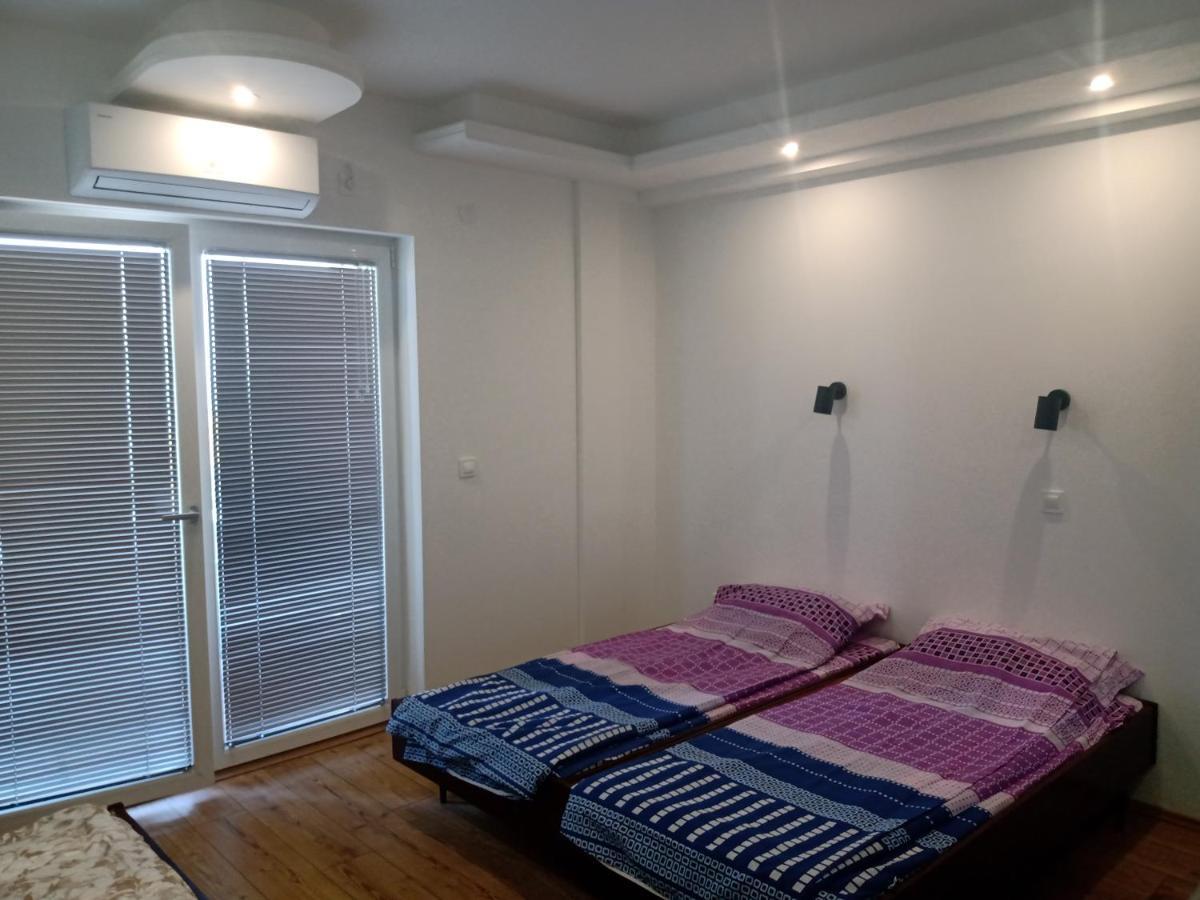 Apartments Vela - Pestani, אוהריד מראה חיצוני תמונה