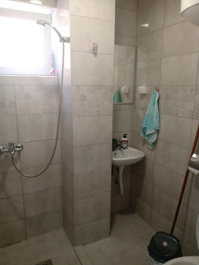 Apartments Vela - Pestani, אוהריד מראה חיצוני תמונה